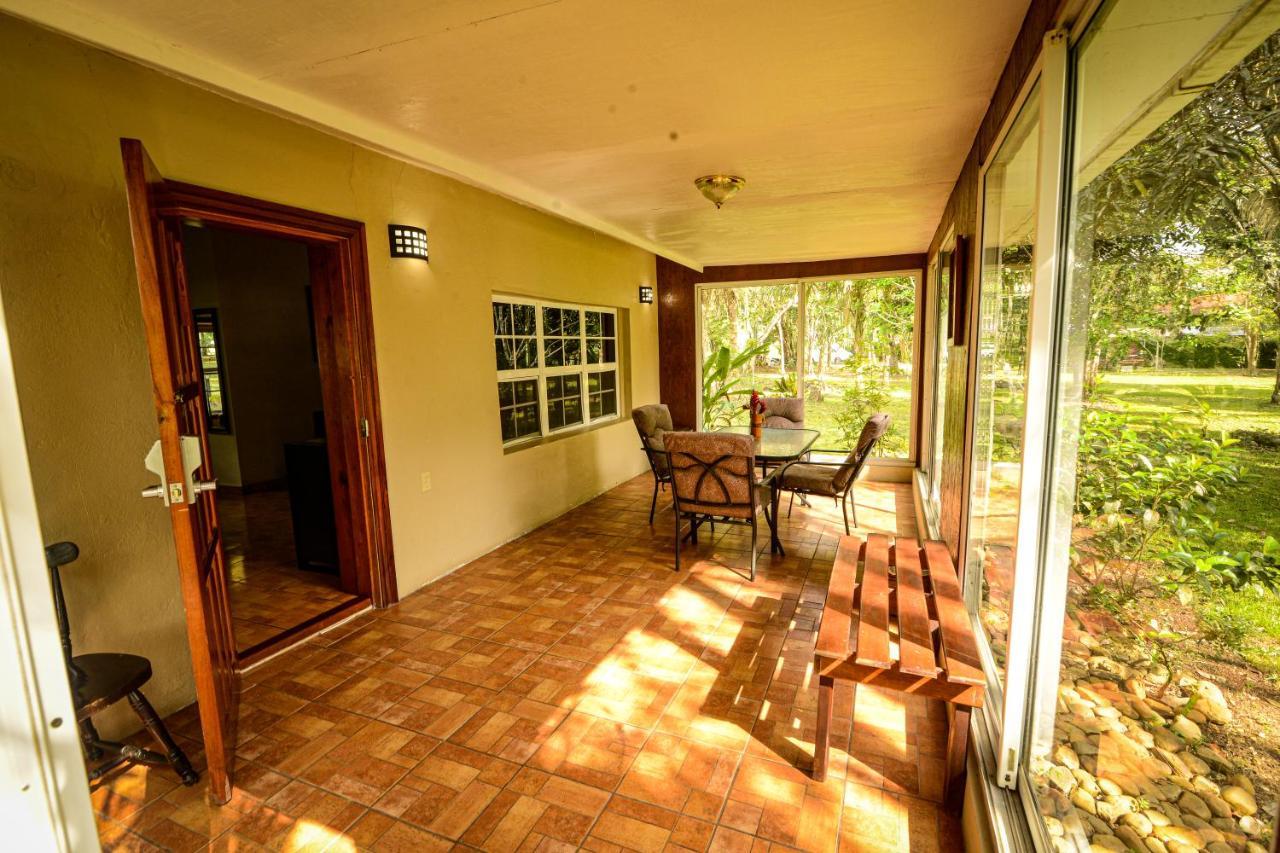 Kikiwitz Resort Belmopan Exterior photo