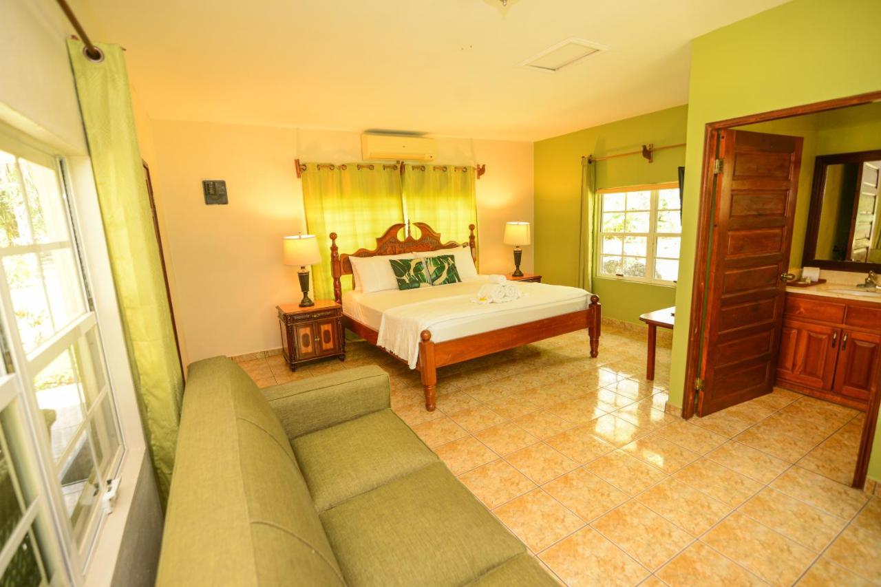 Kikiwitz Resort Belmopan Exterior photo