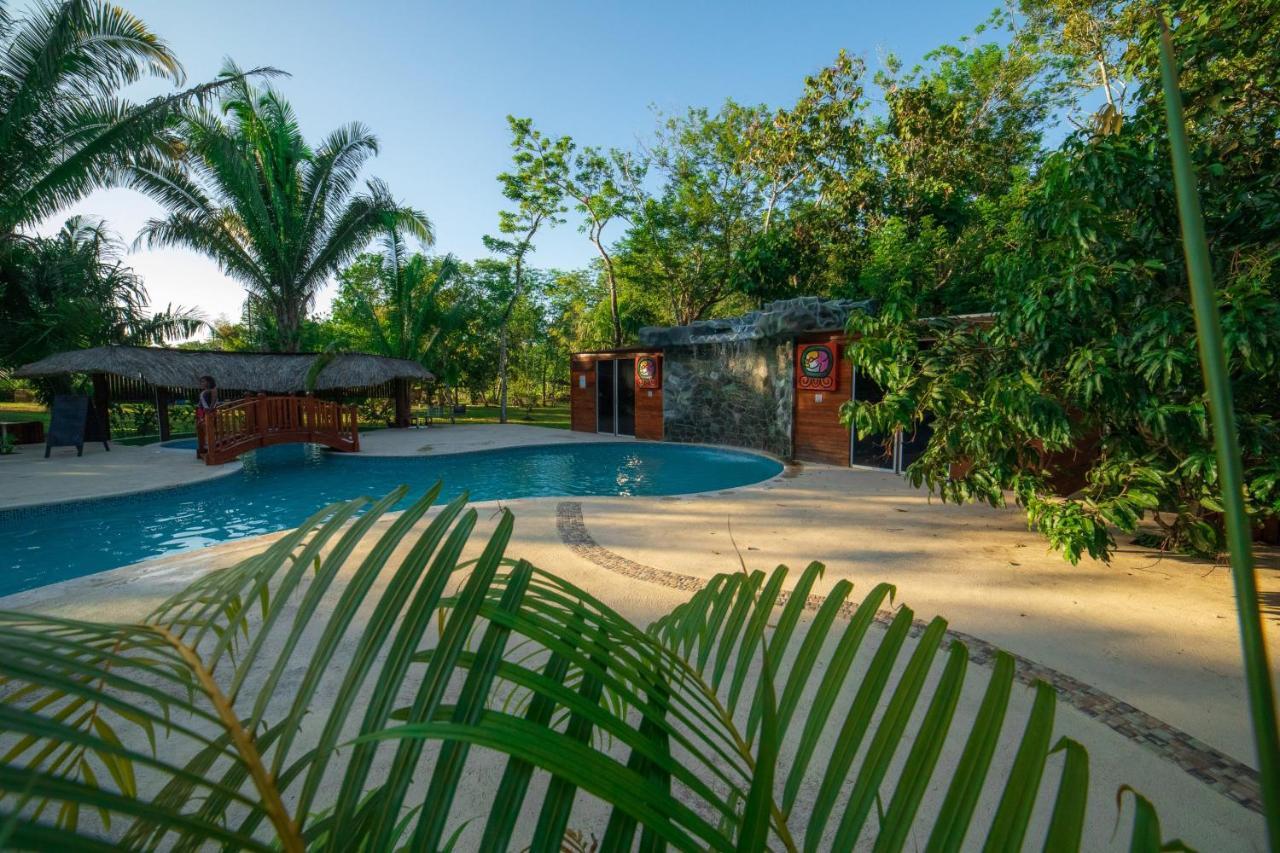 Kikiwitz Resort Belmopan Exterior photo