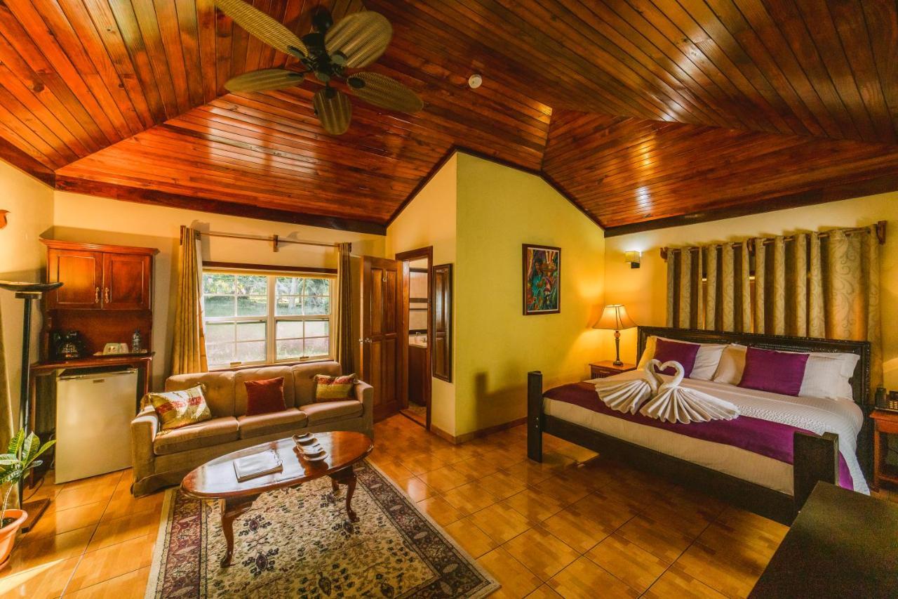 Kikiwitz Resort Belmopan Exterior photo